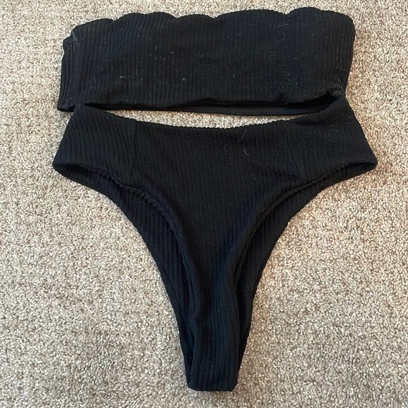 Black Shein High Cut Bikini Set - Picture 1 of 2